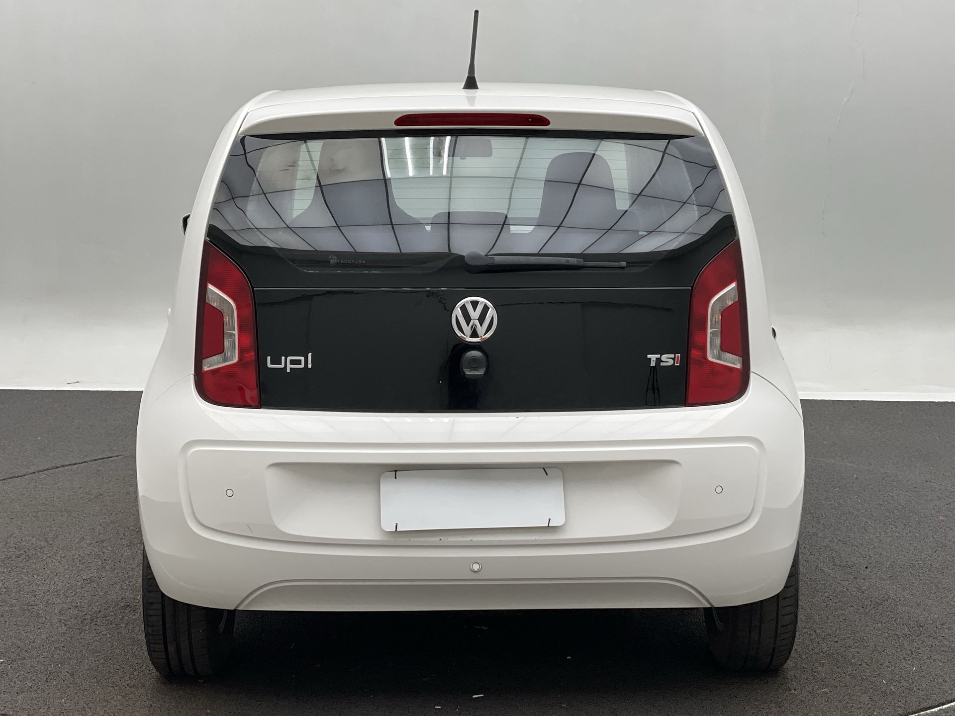 up! high 1.0 TSI Total Flex 12V 5p