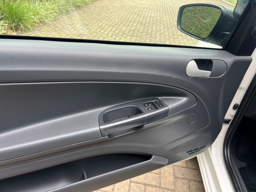 VW - Volkswagen-SAVEIRO-1.6 MI CS 8V FLEX 2P MANUAL G.VI