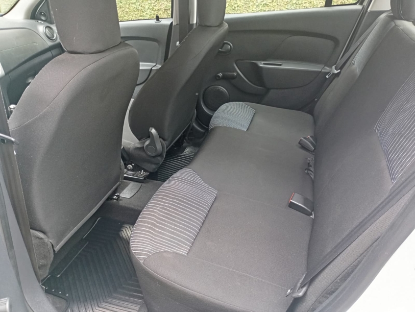 Renault-LOGAN-1.0 AUTHENTIQUE 16V FLEX 4P MANUAL