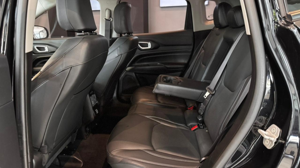 Jeep-COMPASS-1.3 T270 TURBO FLEX LONGITUDE AT6