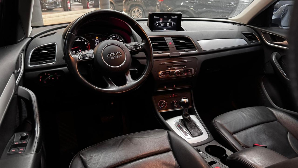 Audi-Q3-1.4 TFSI AMBIENTE FLEX 4P S TRONIC