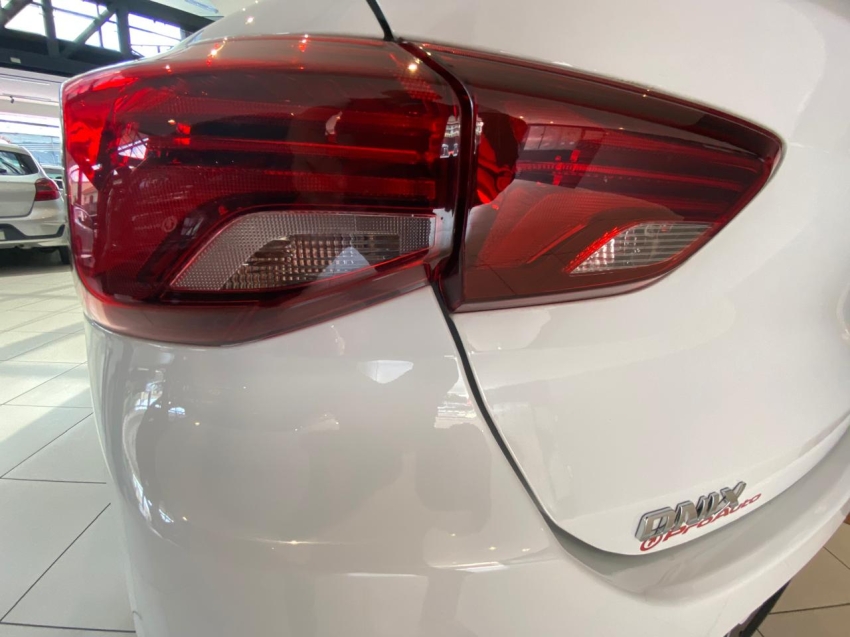 GM - Chevrolet-ONIX-1.0 TURBO FLEX PLUS LTZ MANUAL