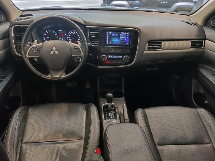 Mitsubishi-OUTLANDER-3.0 GT 4X4 V6 24V GASOLINA 4P AUTOMÁTICO
