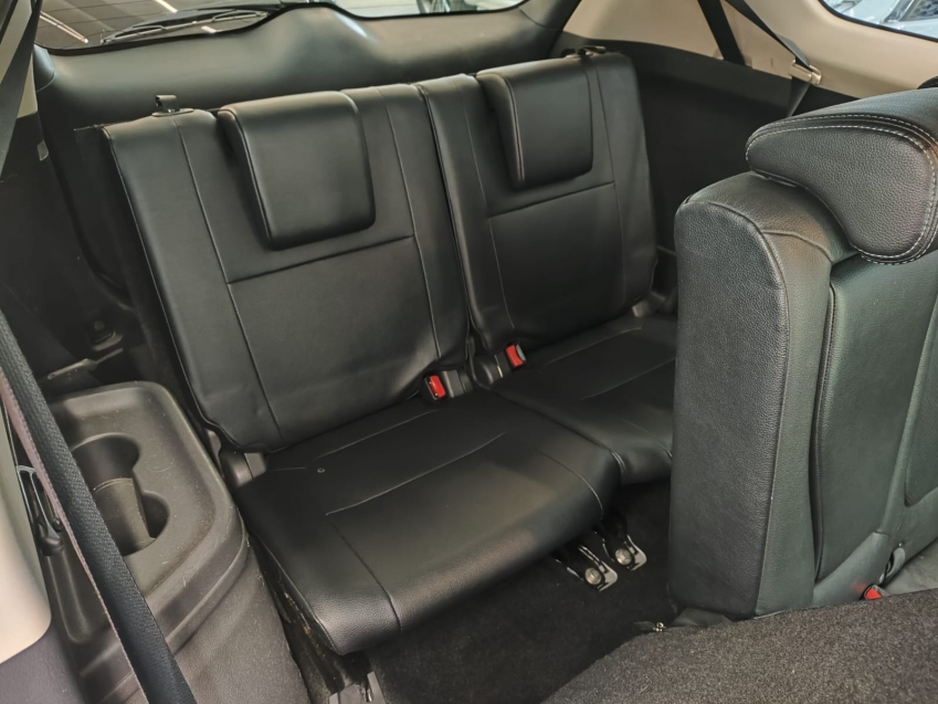 Mitsubishi-OUTLANDER-3.0 GT 4X4 V6 24V GASOLINA 4P AUTOMÁTICO