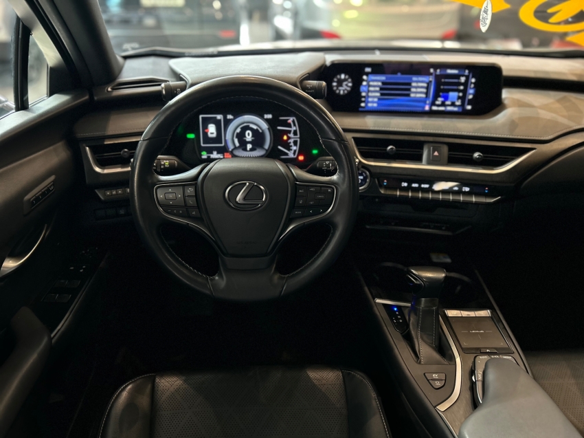Lexus-UX 250h-2.0 VVT-I HYBRID LUXURY CVT