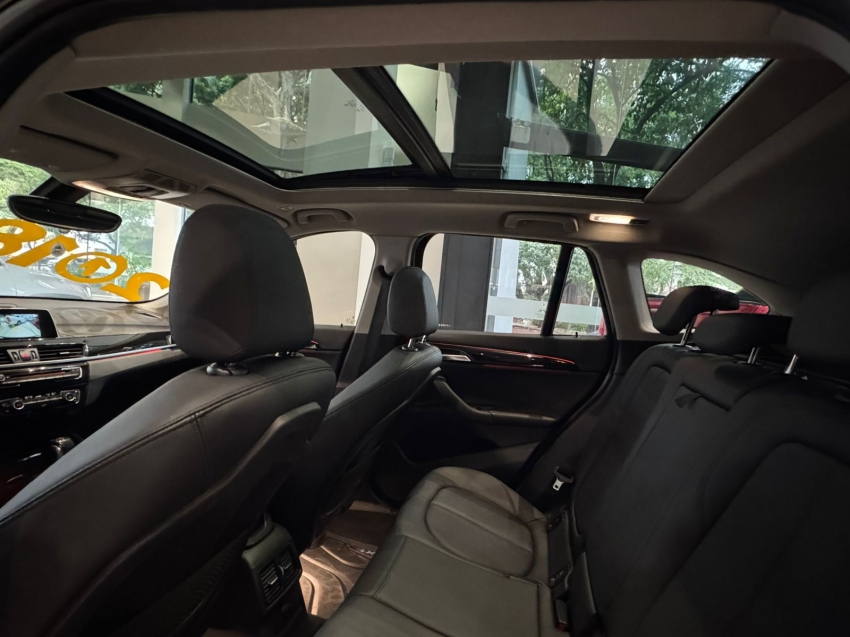 BMW-X1-2.0 16V TURBO ACTIVEFLEX SDRIVE20I X-LINE 4P AUTOMÁTICO