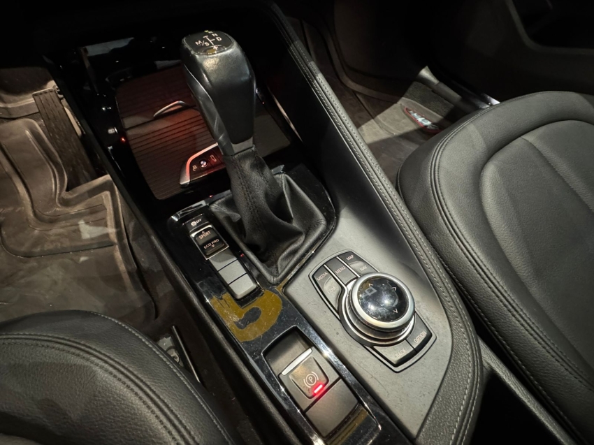 BMW-X1-2.0 16V TURBO ACTIVEFLEX SDRIVE20I X-LINE 4P AUTOMÁTICO