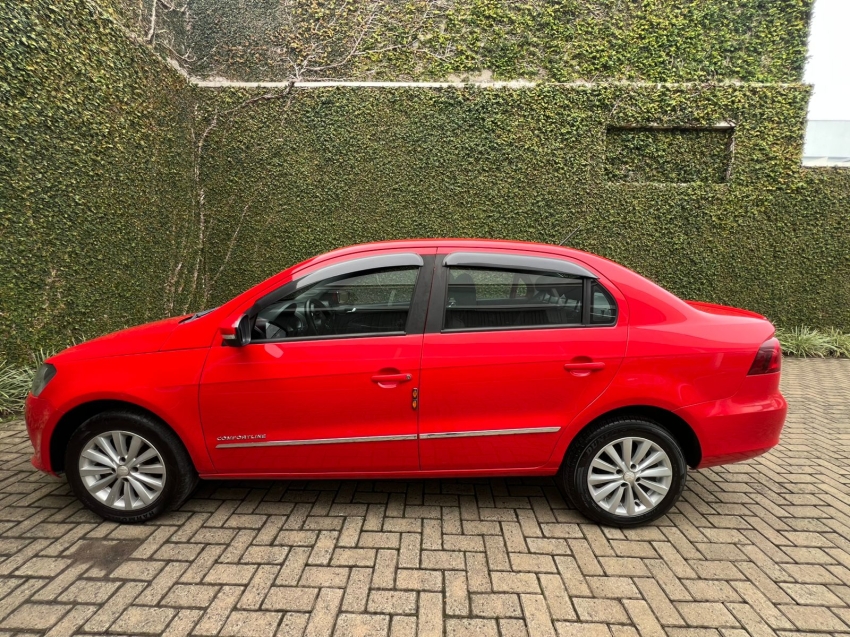 VW - Volkswagen-VOYAGE-1.0 MI COMFORTLINE 8V FLEX 4P MANUAL