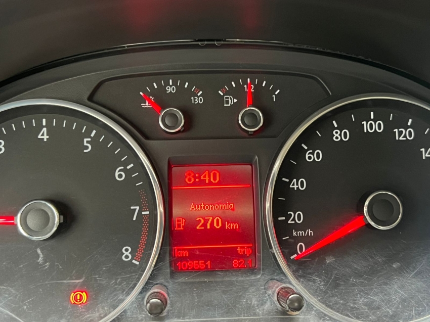 VW - Volkswagen-VOYAGE-1.0 MI COMFORTLINE 8V FLEX 4P MANUAL