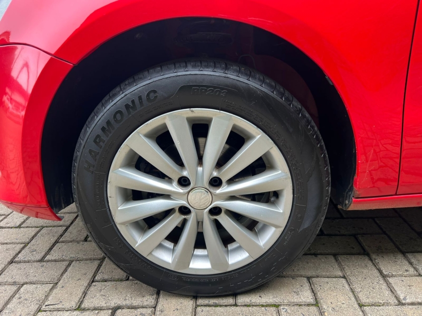 VW - Volkswagen-VOYAGE-1.0 MI COMFORTLINE 8V FLEX 4P MANUAL