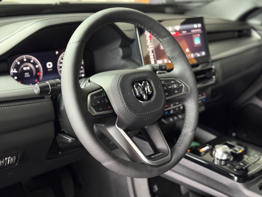 RAM-RAMPAGE-2.0 HURRICANE 4 TURBO GASOLINA LARAMIE 4X4 AUTOMÁTICO