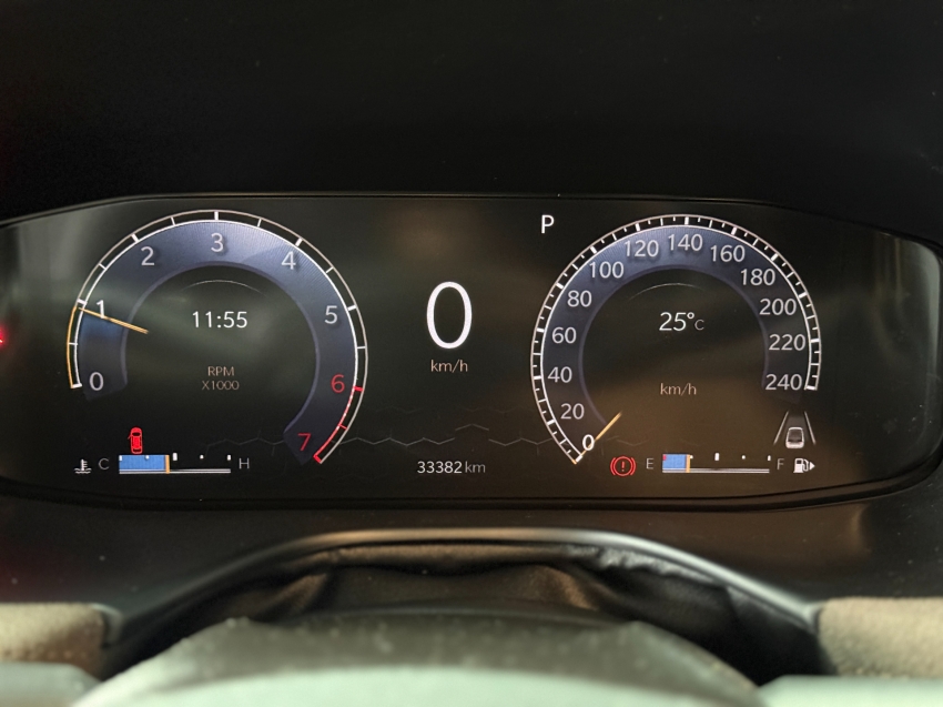 Jeep-COMMANDER-1.3 T270 TURBO FLEX OVERLAND AT6