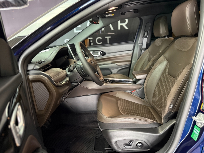 Jeep-COMMANDER-1.3 T270 TURBO FLEX OVERLAND AT6