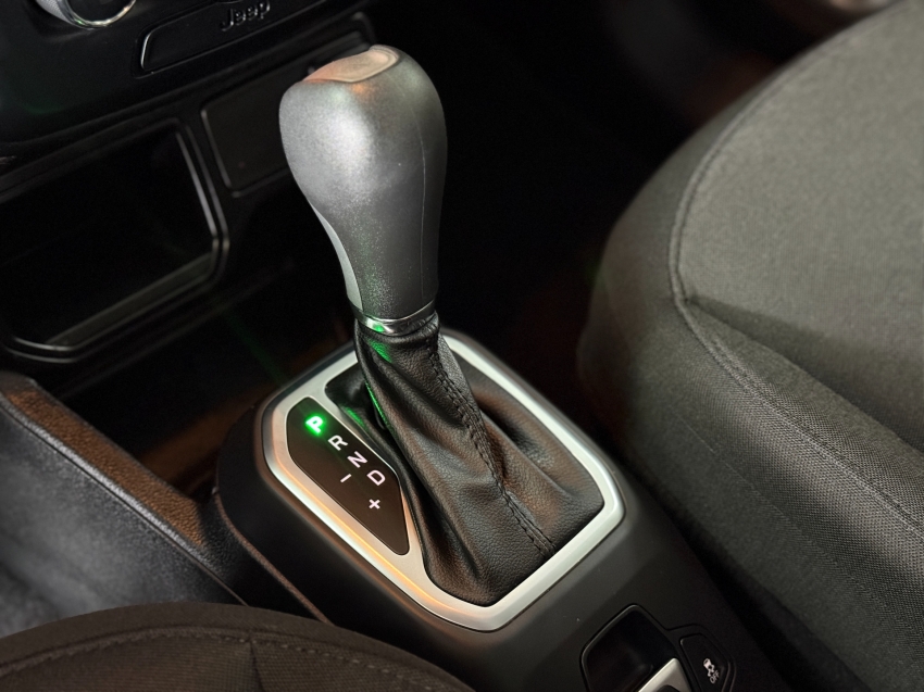 Jeep-RENEGADE-1.8 16V FLEX STD 4P AUTOMÁTICO