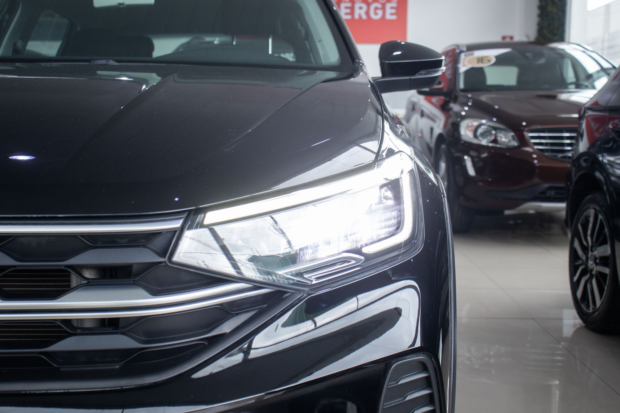 VW - Volkswagen-Nivus-Nivus Comfortline 1.0 200 TSI Flex Aut.