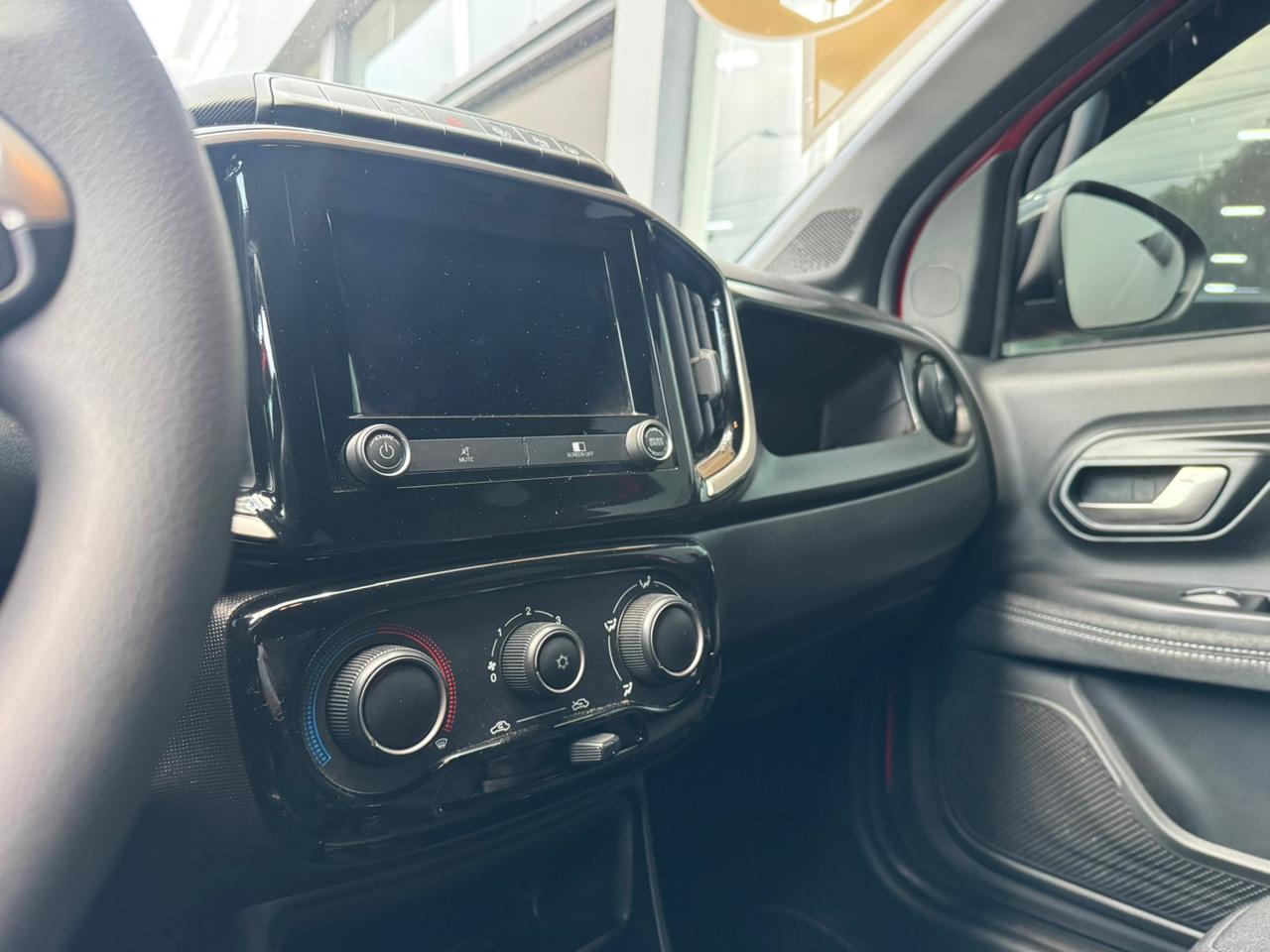 Fiat-STRADA-Strada Volcano 1.3 Flex 8V CD