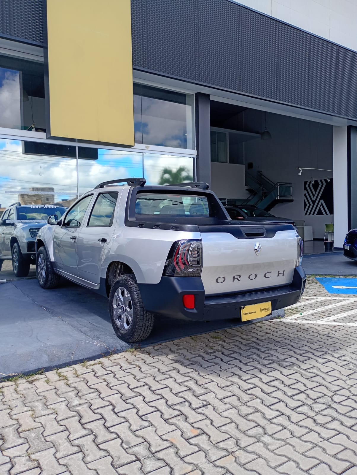 Renault-OROCH-OROCH INTENSE16M