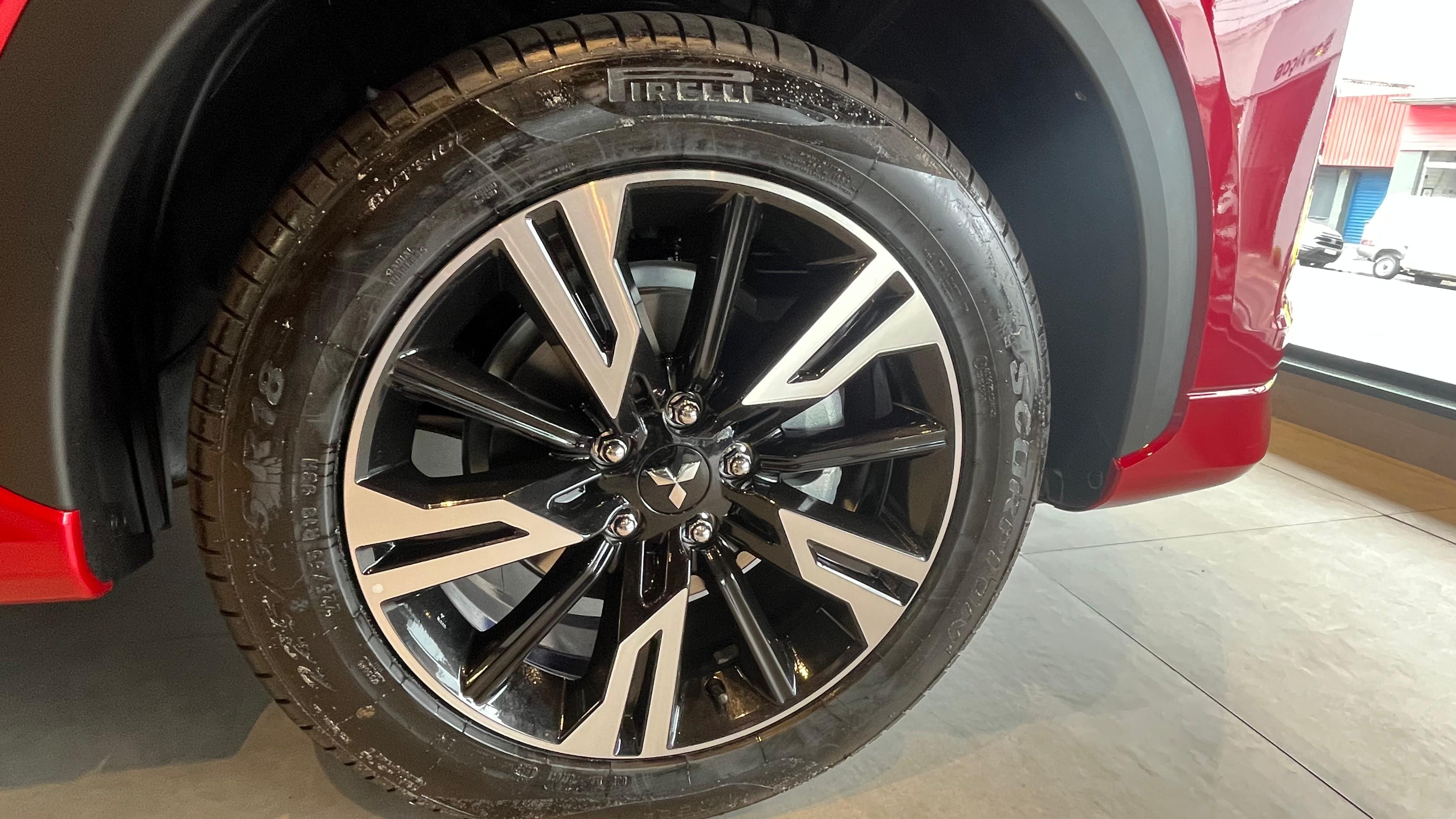 Mitsubishi-ECLIPSE CROSS-Eclipse Cross HPE 1.5 16V 165cv Aut.