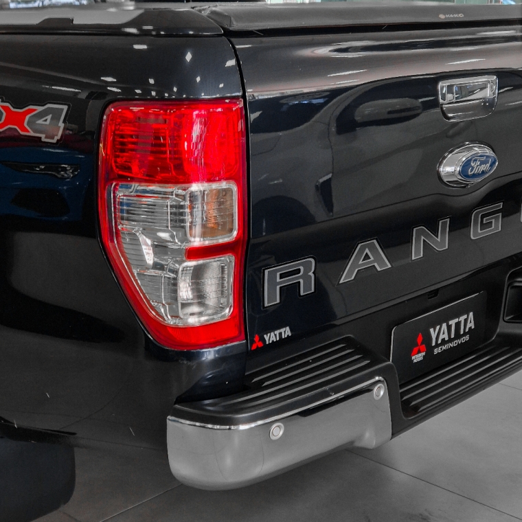 Ford-RANGER-3.2 LIMITED 4X4 CD 20V DIESEL 4P AUTOMÁTICO