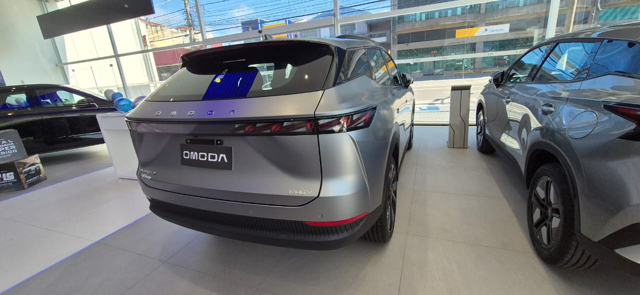 Omoda-7-7 Prestige 1.5 TB FWD