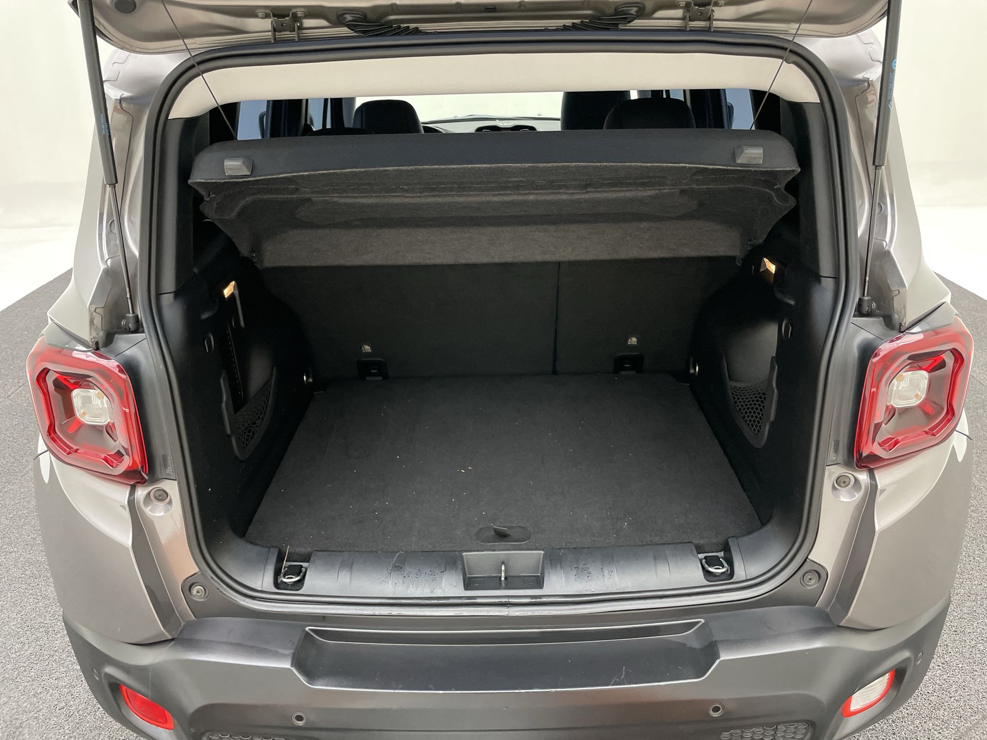 Jeep-RENEGADE-Renegade Longitude 1.8 4x2 Flex 16V Aut.