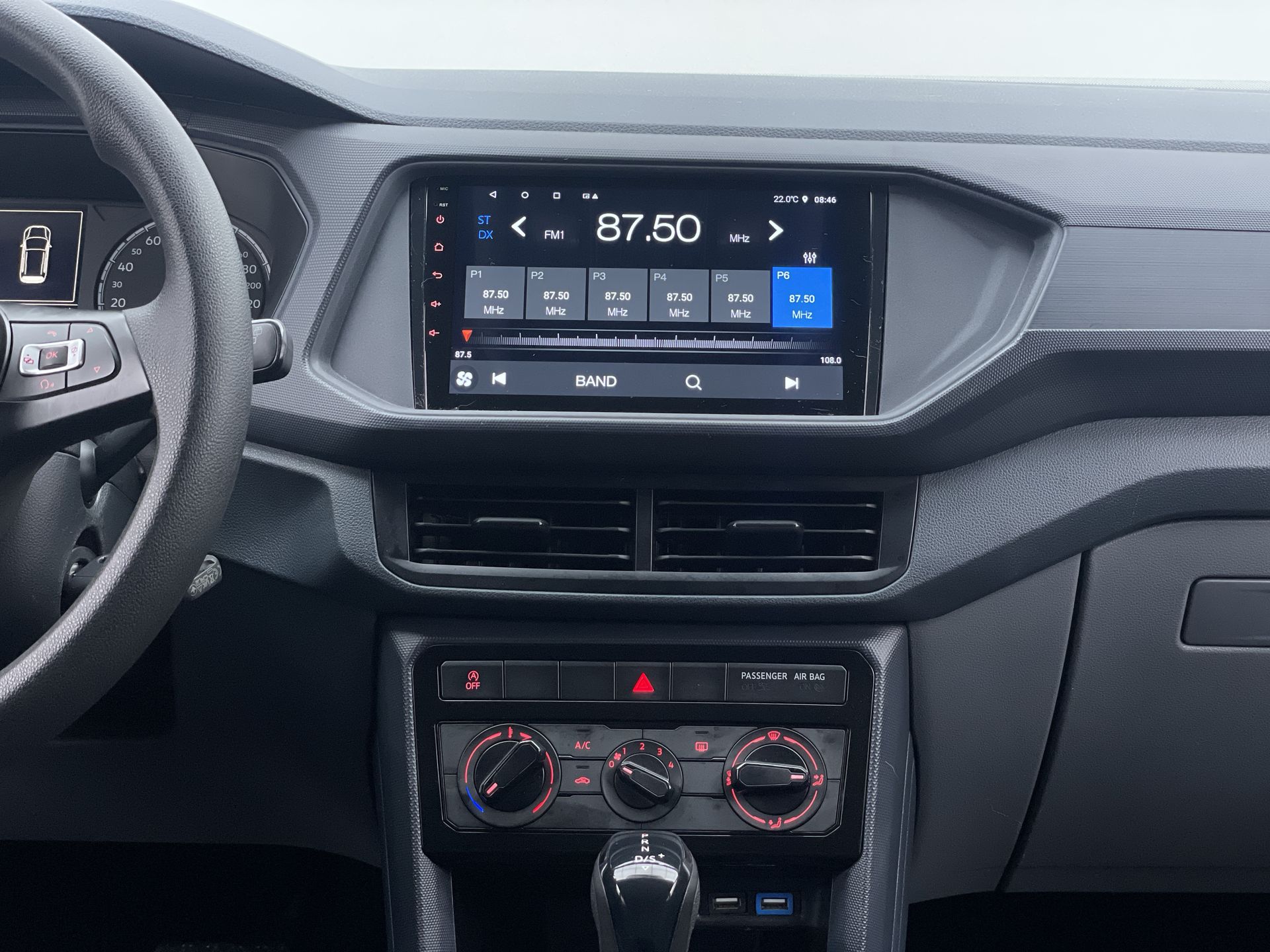 VW - Volkswagen-T-Cross-T-Cross Sense 200 TSI 1.0 Flex 5p Aut.