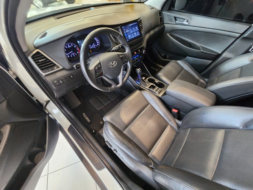 Hyundai-TUCSON-1.6 16V T-GDI GASOLINA GLS ECOSHIFT