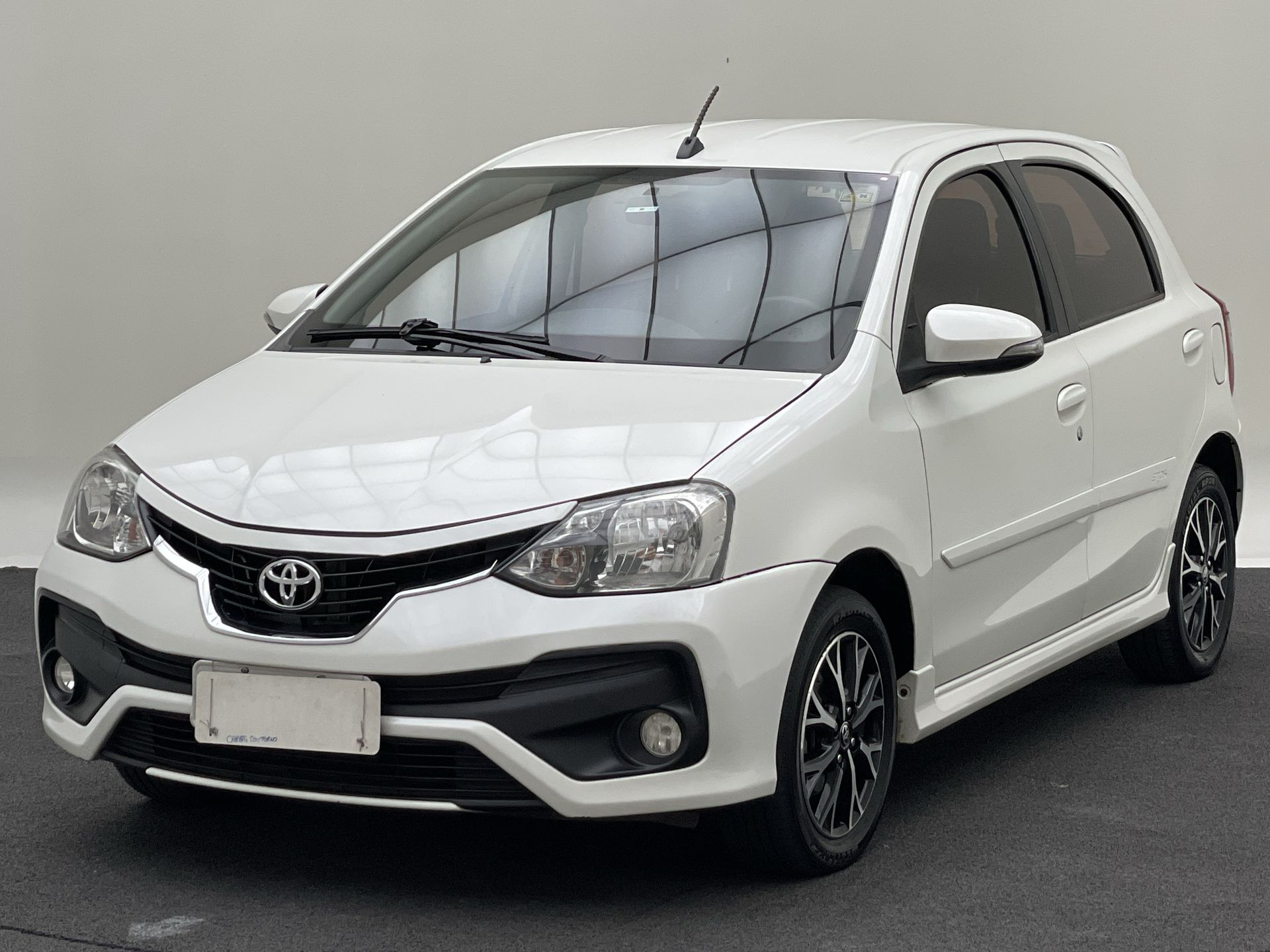 ETIOS PLATINUM 1.5 Flex 16V 4p Aut.