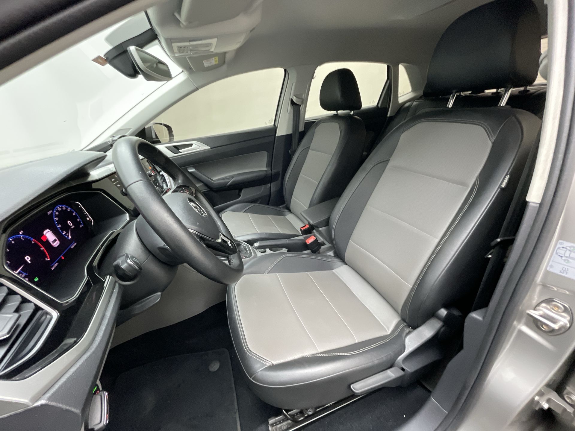 Polo Highline 200 TSI 1.0 Flex 12V Aut.