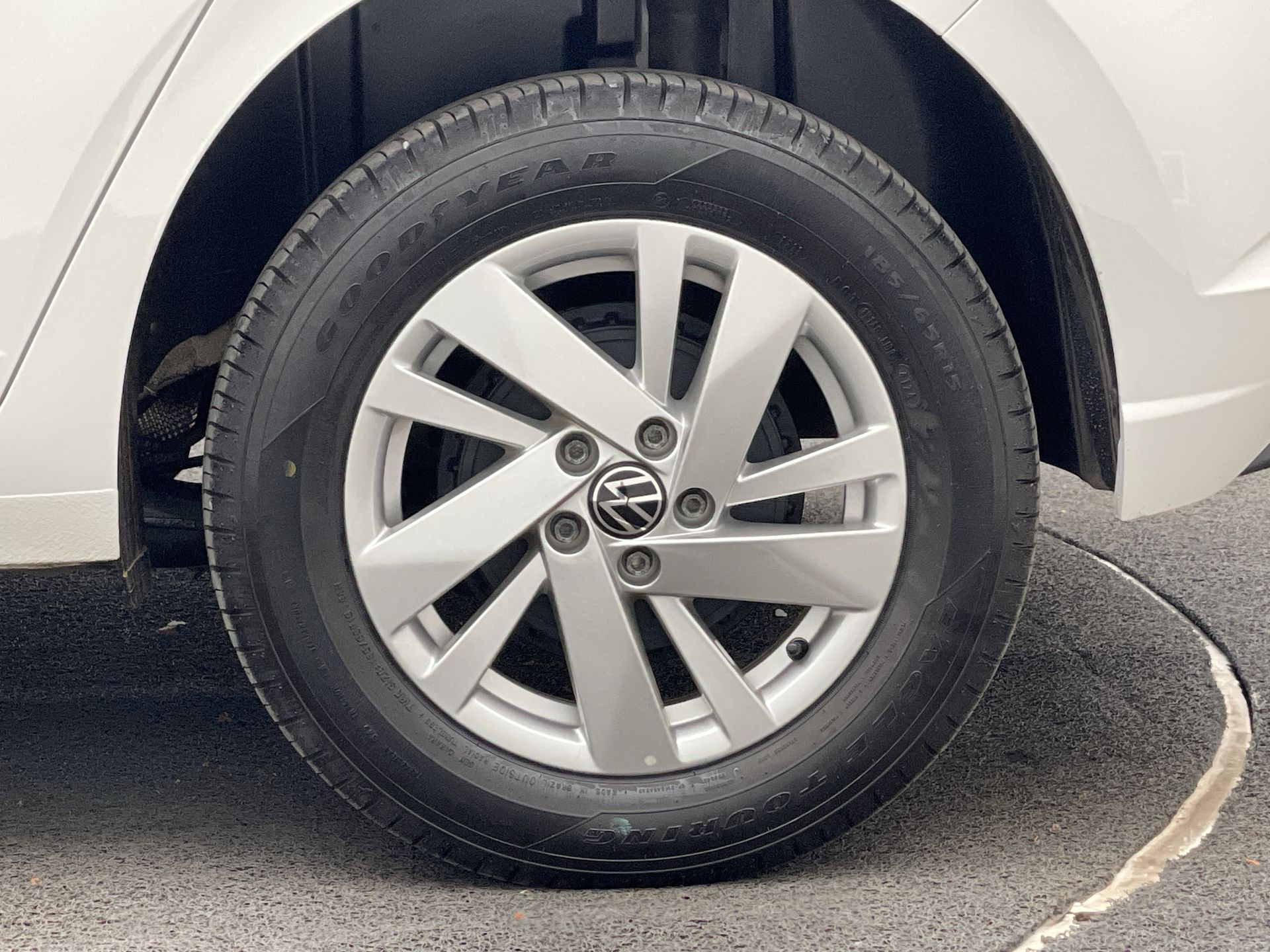 VW - Volkswagen-Polo-Polo 1.0 TSI Flex 12V 5p