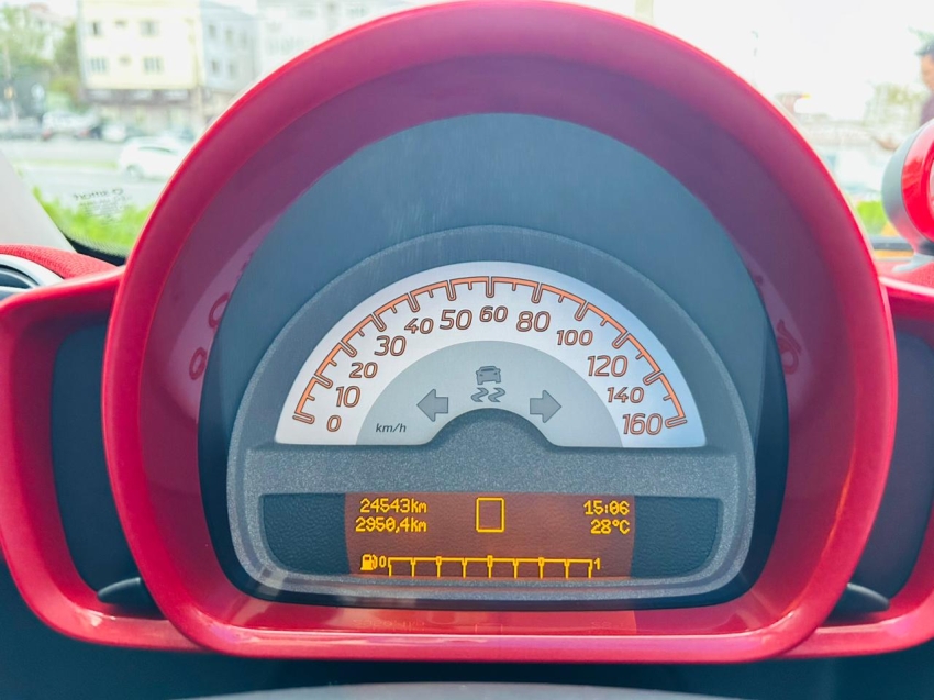 smart-FORTWO-1.0 CABRIO TURBO 12V GASOLINA 2P AUTOMÁTICO