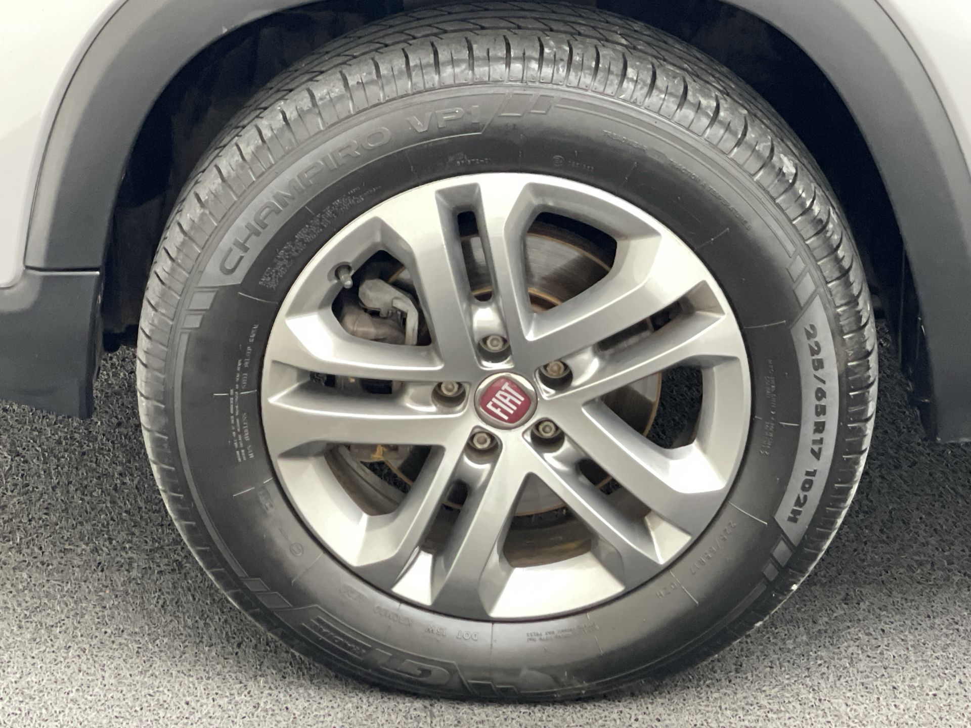 Toro Freedom 2.0 16V 4x4 TB Diesel Aut.