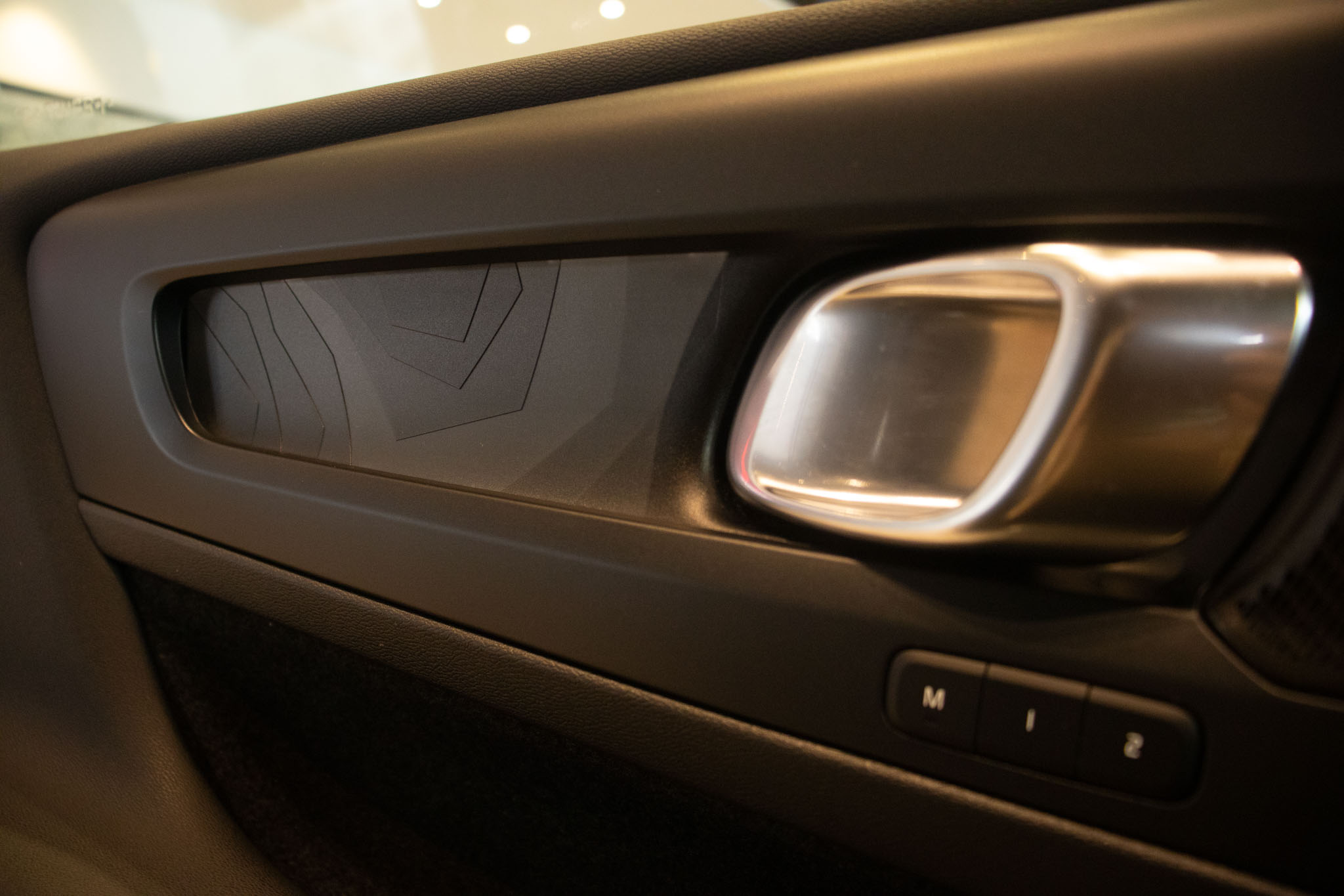 Volvo-XC 40-XC 40 Recharge Plus (Elétrico)