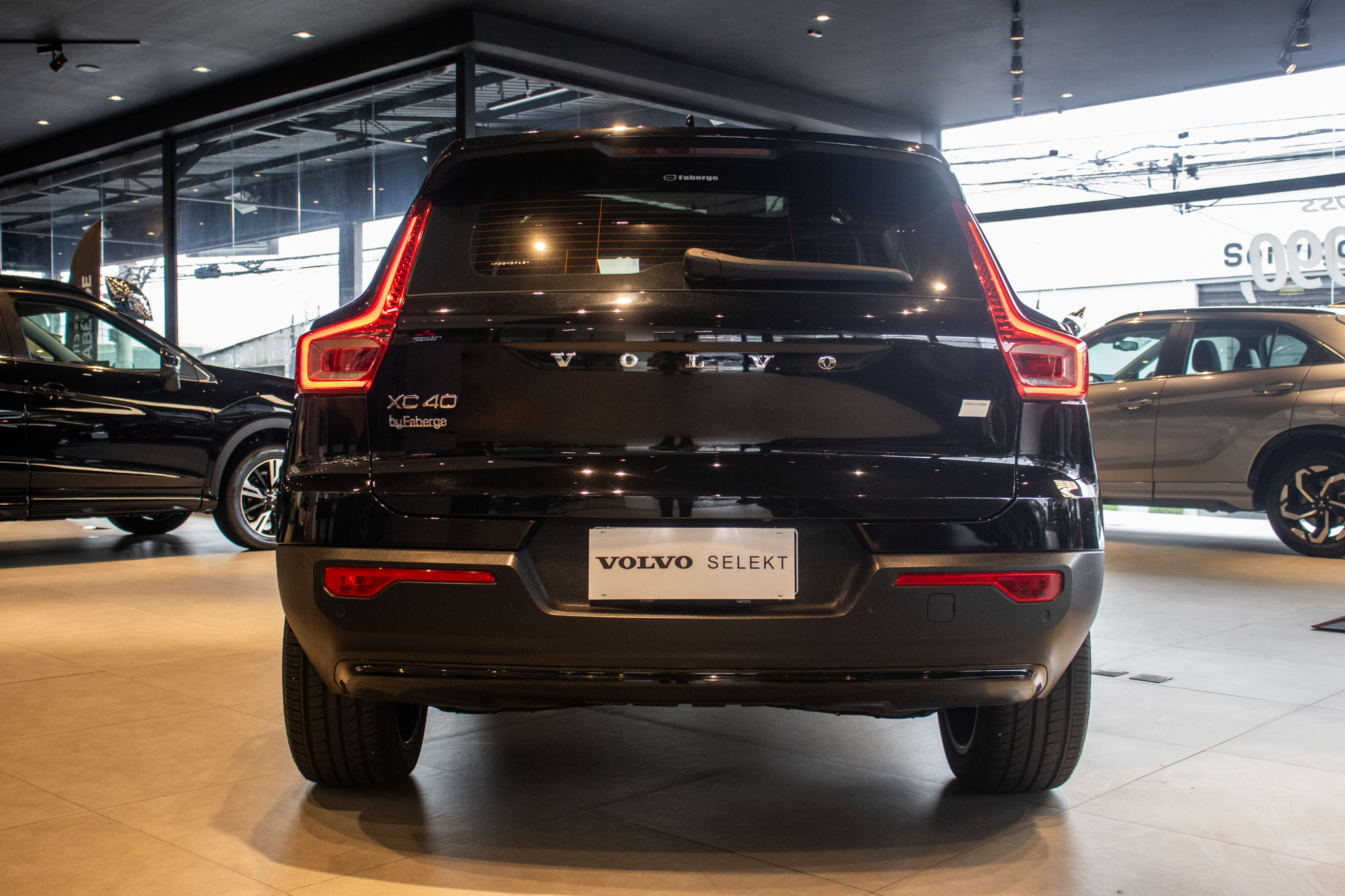 Volvo-XC 40-XC 40 Recharge Plus (Elétrico)