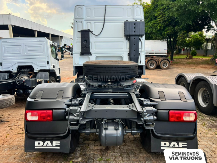 DAF-XF-XF 105 FT 460 4x2 (diesel)(E5)