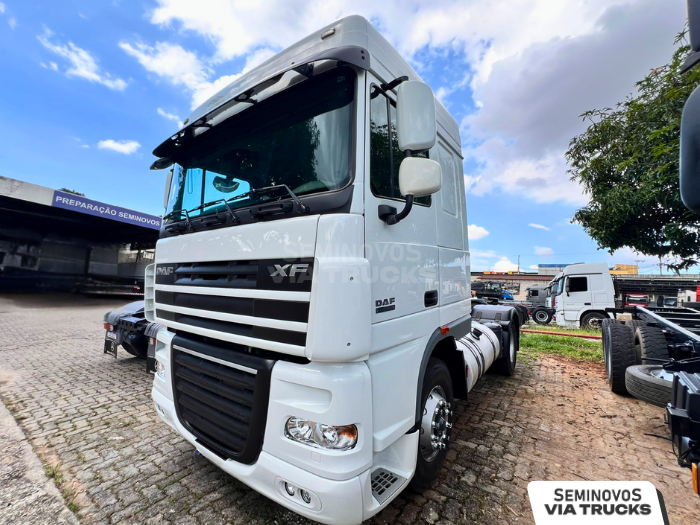 DAF-XF-XF 105 FT 460 4x2 (diesel)(E5)