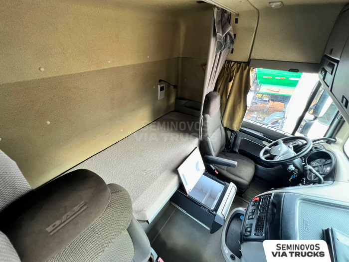 DAF-XF-XF 105 FT 460 4x2 (diesel)(E5)