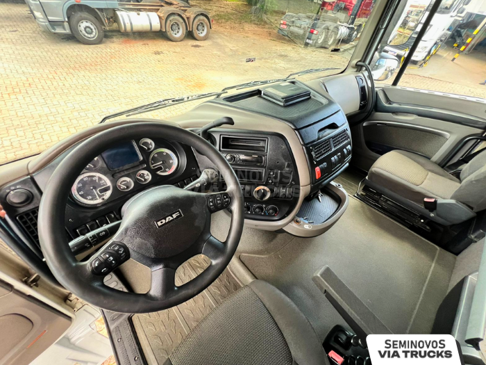 DAF-XF-XF 105 FT 460 4x2 (diesel)(E5)