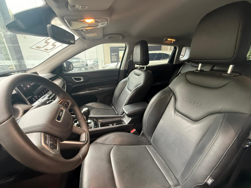 Jeep-COMPASS-1.3 T270 TURBO FLEX LONGITUDE AT6