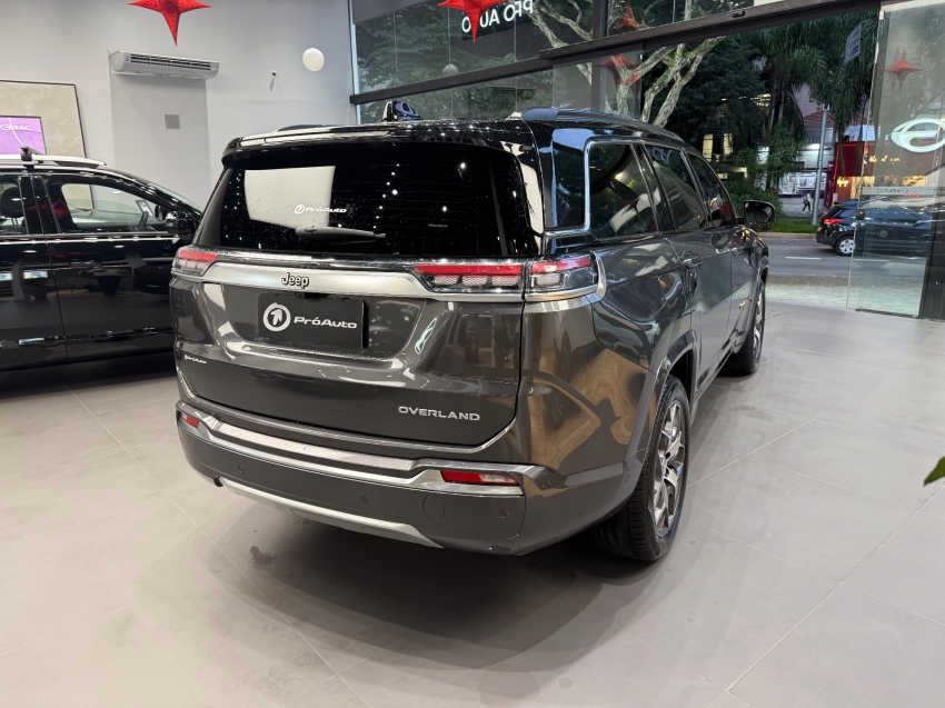 Jeep-COMMANDER-1.3 T270 TURBO FLEX OVERLAND AT6