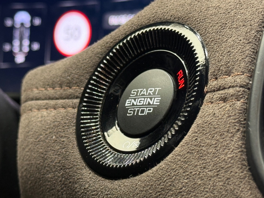 Jeep-COMMANDER-1.3 T270 TURBO FLEX OVERLAND AT6