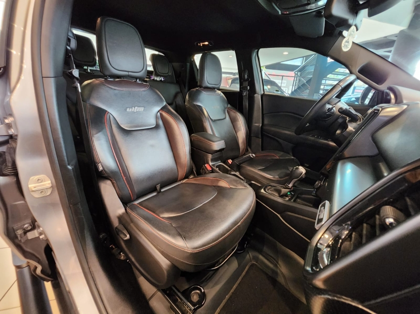 Fiat-TORO-2.0 16V TURBO DIESEL ULTRA 4WD AT9