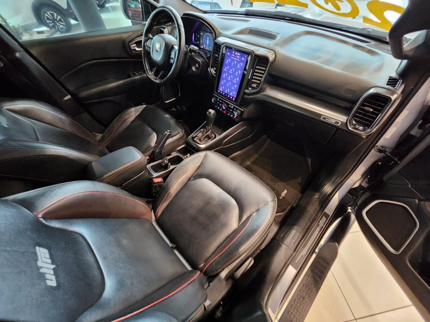 Fiat-TORO-2.0 16V TURBO DIESEL ULTRA 4WD AT9