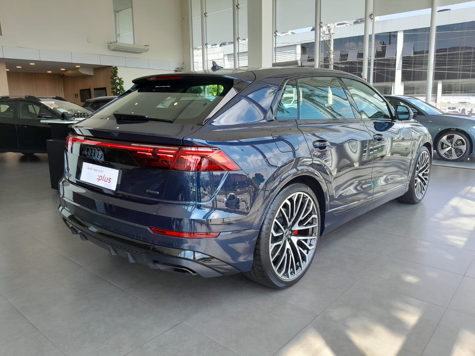 Audi-Q8-Q8 Perf.Black 3.0 TFSI Quat. S-tr/(Híb.)