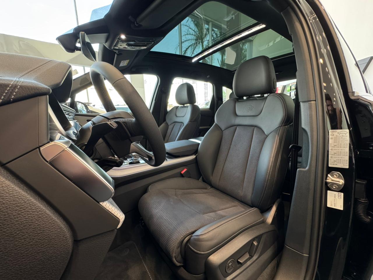 Audi-Q7-Q7 S-Line 3.0 V6 TFSI Quattro Tiptronic