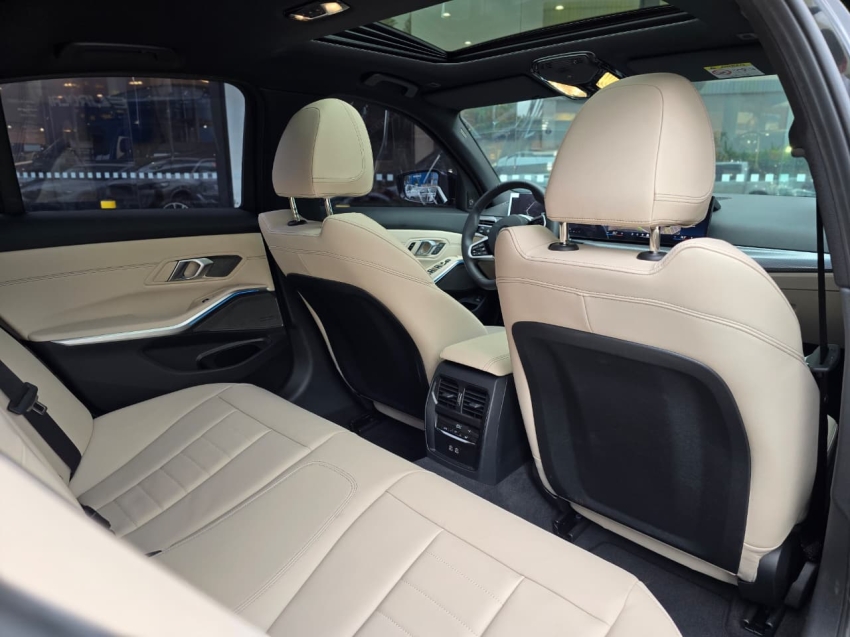 BMW-320i-2.0 16V TURBO FLEX M SPORT AUTOMÁTICO