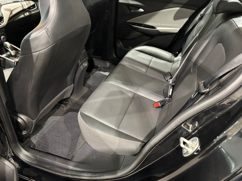 GM - Chevrolet-ONIX-1.0 TURBO FLEX PLUS PREMIER AUTOMÁTICO