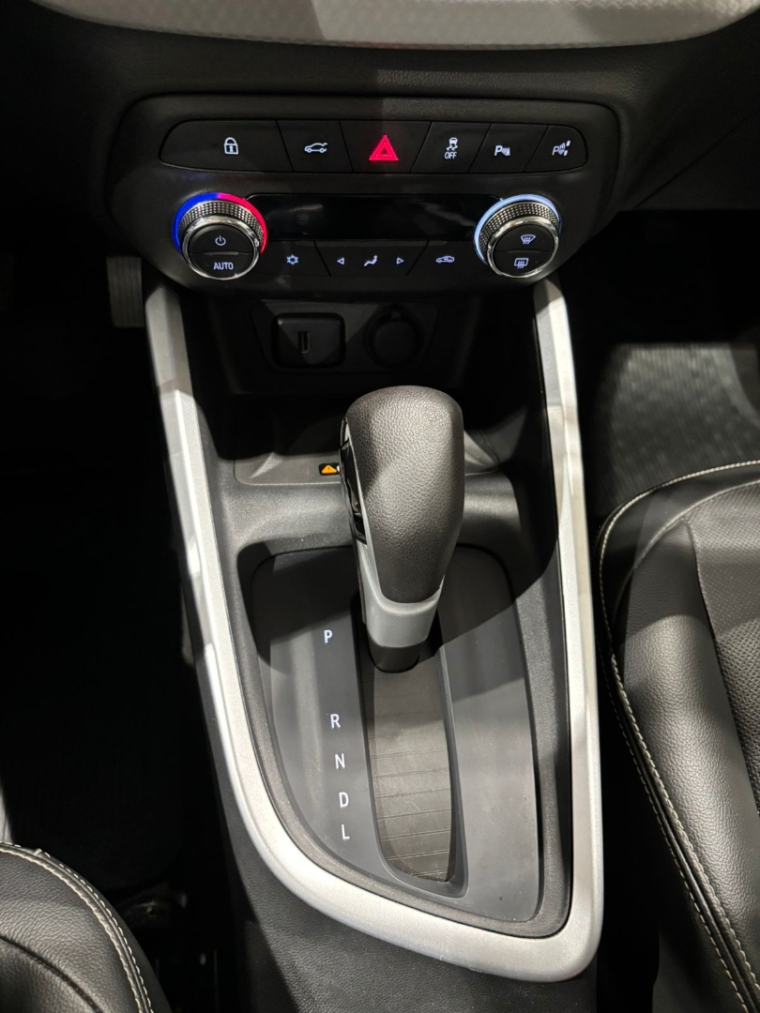 GM - Chevrolet-ONIX-1.0 TURBO FLEX PLUS PREMIER AUTOMÁTICO