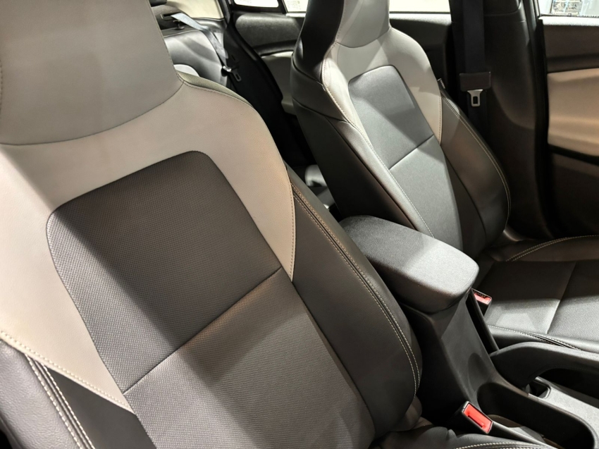 GM - Chevrolet-ONIX-1.0 TURBO FLEX PLUS PREMIER AUTOMÁTICO