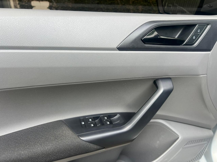 VW - Volkswagen-VIRTUS-1.6 MSI TOTAL FLEX MANUAL